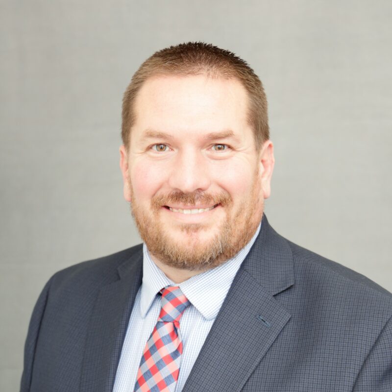 Headshot of Damon Knoche